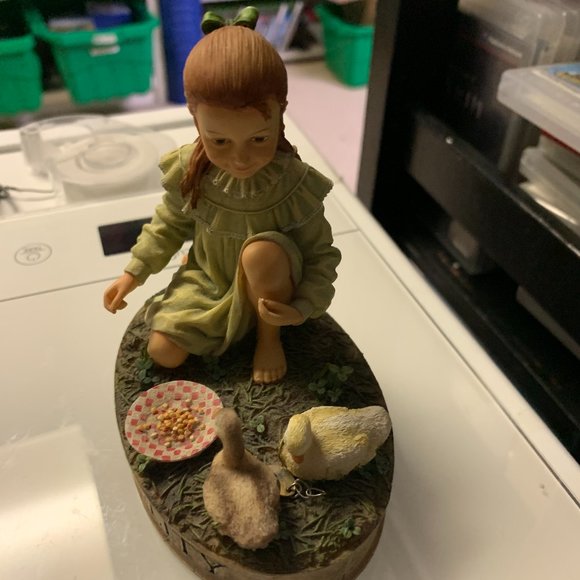 Vintage Virtues Responsibility Figurine by Kathy Killip for Demdaco - Picture 2 of 6